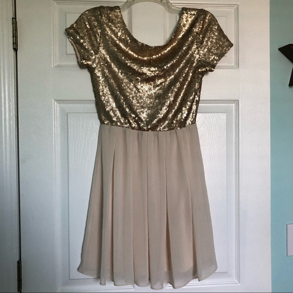 Gold Sequins Dress - Picture 1 of 2